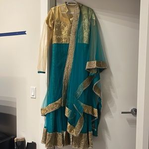 Indian wedding outfit dress - 4 pc